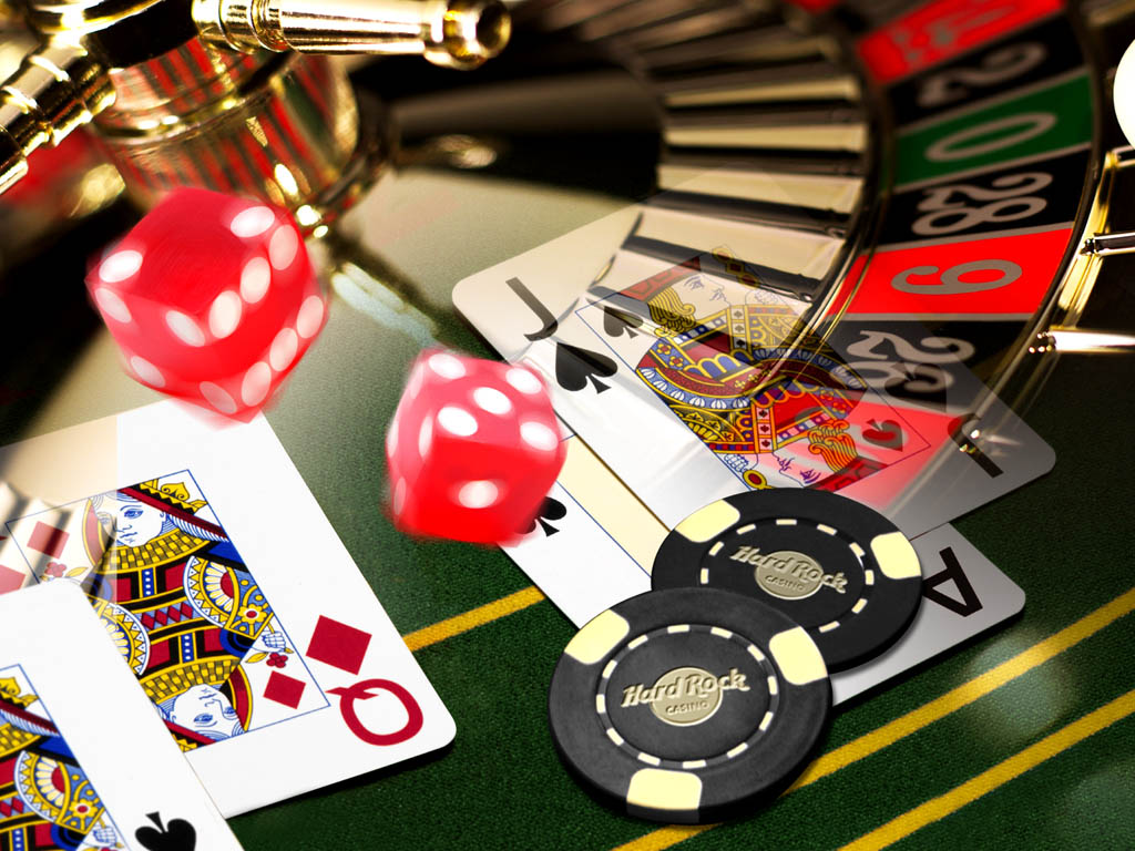 The Evolution of Live Casinos: From Brick and Mortar to Online Streams